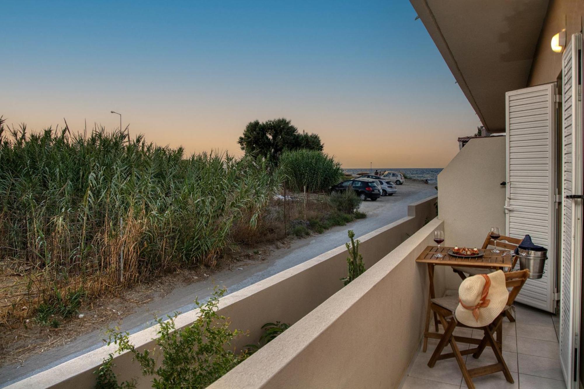 Myra Mare Suites By Estia Amoudara Lasithiou Exterior foto